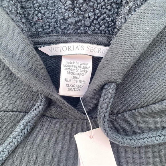 Victorias Secret Fleece Lounge Set - Picture 6 of 7